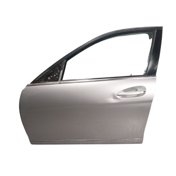 PUERTA DELANTERA IZQUIERDA A2047200105 