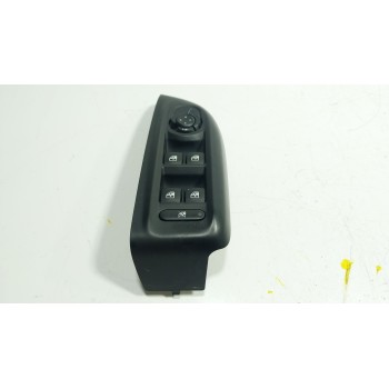 MANDO ELEVALUNAS DELANTERO IZQUIERDO 01561676310 