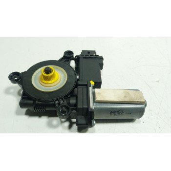 MOTOR ELEVALUNAS TRASERO DERECHO 5MT0006142 