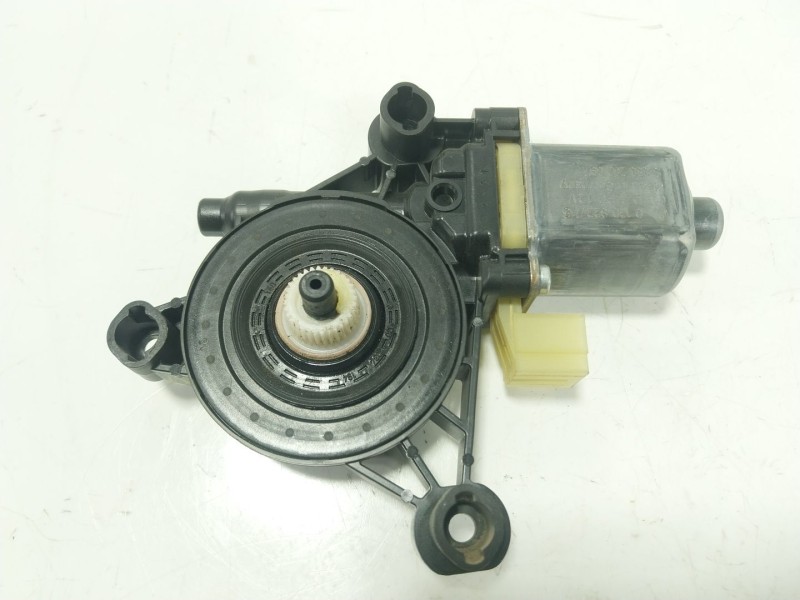Recambio de motor elevalunas trasero izquierdo para porsche macan (95b) 3.0 s diesel referencia OEM IAM   