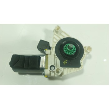 MOTOR ELEVALUNAS TRASERO DERECHO A61041110 