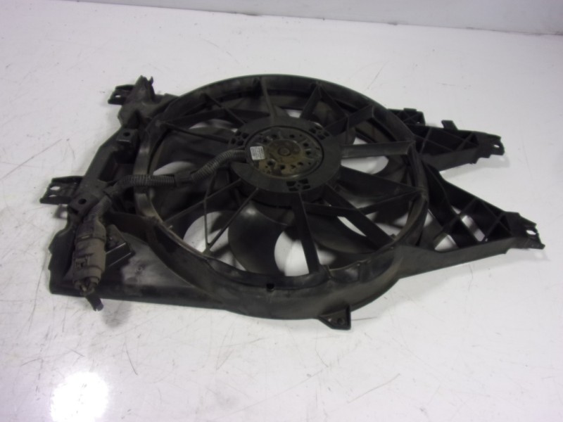 Recambio de canalizador aire para chevrolet epica 2.0 diesel cat referencia OEM IAM   