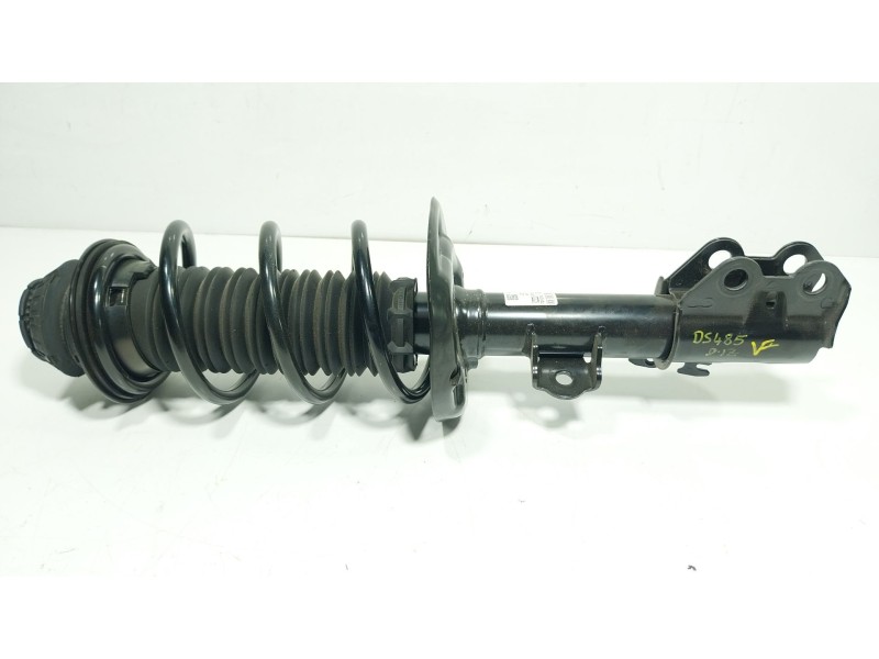 Recambio de amortiguador delantero izquierdo para toyota yaris cross (mxp_) 1.5 hybrid (mxpj10) referencia OEM IAM  485200D690 