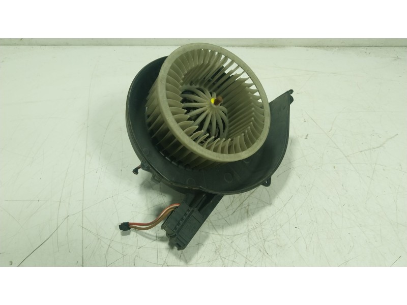 Recambio de motor calefaccion para volkswagen polo iv (9n_, 9a_) 1.4 16v referencia OEM IAM   