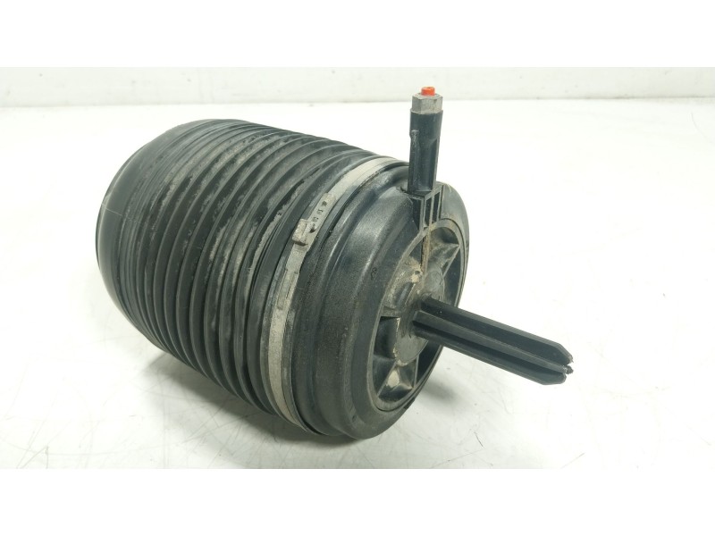 Recambio de muelle amortiguacion para porsche macan (95b) 3.0 s diesel referencia OEM IAM   