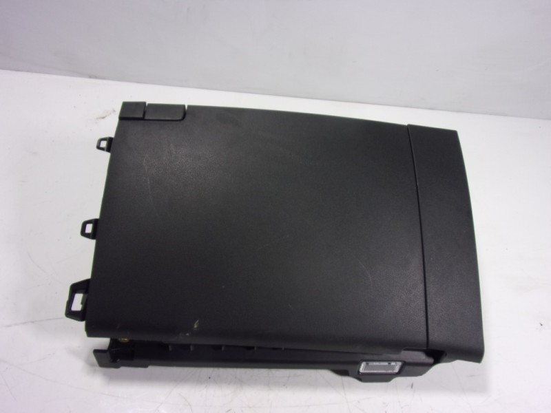 Recambio de guantera para skoda kodiaq 2.0 tdi referencia OEM IAM 566857097N9B9  