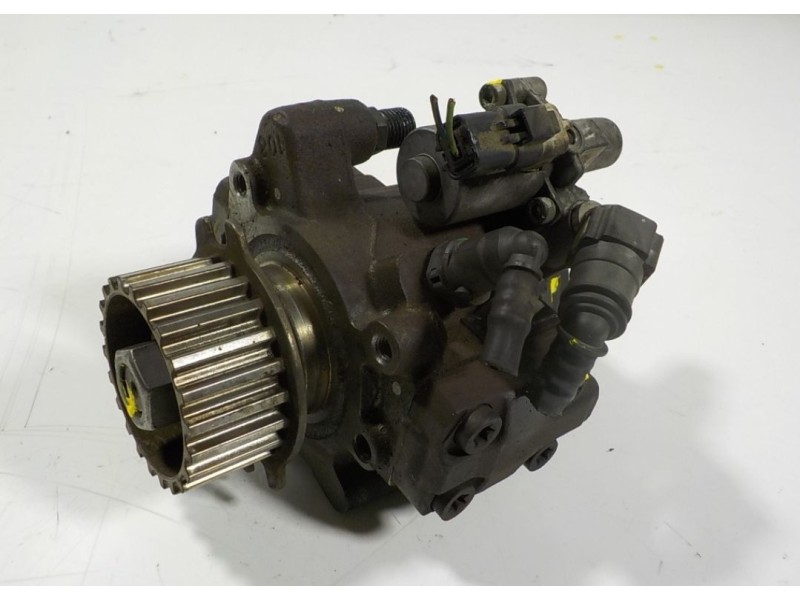 Recambio de bomba inyeccion para ford focus lim. (cb8) 1.6 tdci cat referencia OEM IAM  9676289780 9676289780