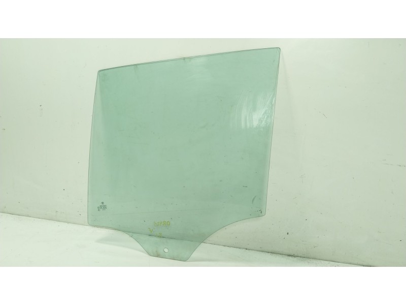 Recambio de cristal puerta trasero izquierdo para bmw x3 (e83) 2.0 d referencia OEM IAM   