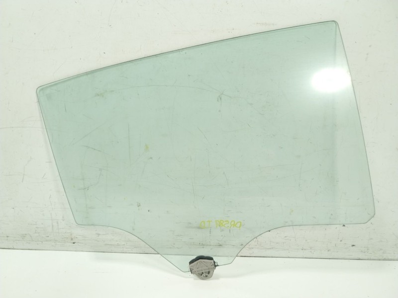 Recambio de cristal puerta trasero derecho para mazda 3 hatchback (bp) 2.0 skyactiv-g m hybrid referencia OEM IAM   