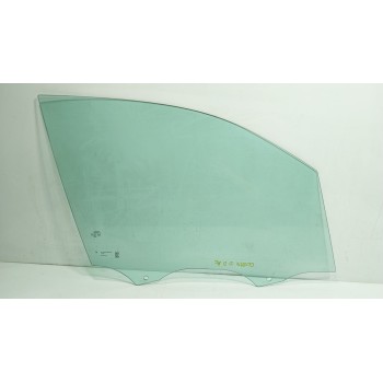 CRISTAL PUERTA DELANTERO DERECHO 