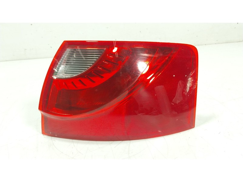 Recambio de piloto trasero derecho para seat exeo st (3r5) 2.0 tdi referencia OEM IAM  3R9945096A 