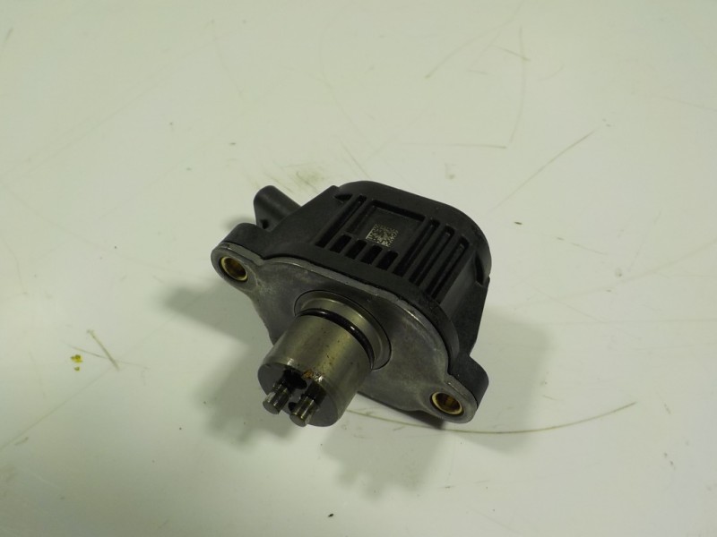 Recambio de modulo electronico para audi a3 sportback (8vf) 35 tfsi s line referencia OEM IAM  04E906048A 