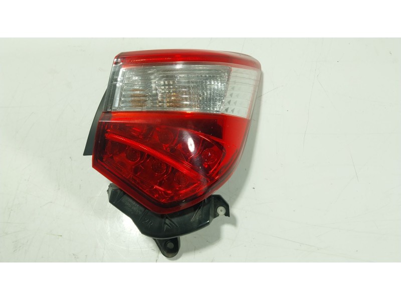 Recambio de piloto trasero derecho para toyota yaris (_p13_) 1.5 hybrid (nhp130_) referencia OEM IAM   
