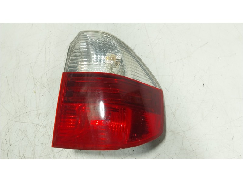 Recambio de piloto trasero derecho para bmw x3 (e83) 2.0 d referencia OEM IAM  7162210 