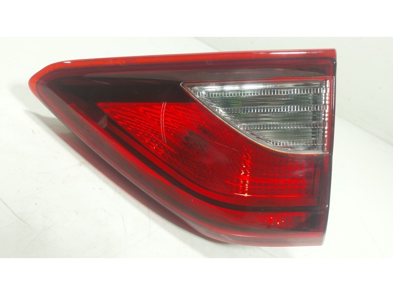Recambio de piloto trasero derecho interior para kia stonic (yb) 1.0 t-gdi referencia OEM IAM 92404H8400  
