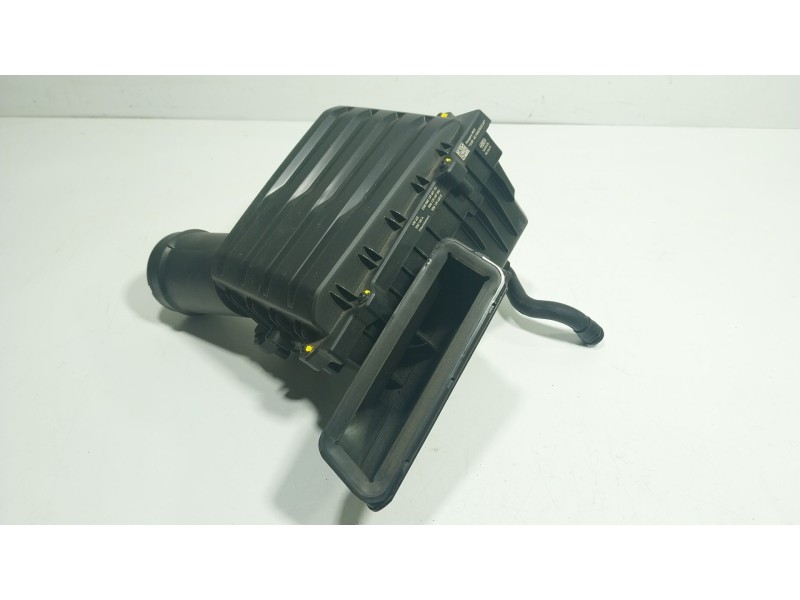 Recambio de filtro aire para volkswagen tiguan 1.5 tsi referencia OEM IAM  5Q0129601CC 