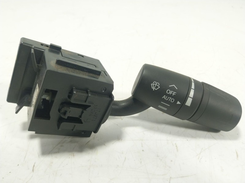Recambio de mando limpia para mazda 3 sedán (bm_, bn_) 2.2 d referencia OEM IAM GKK666128  
