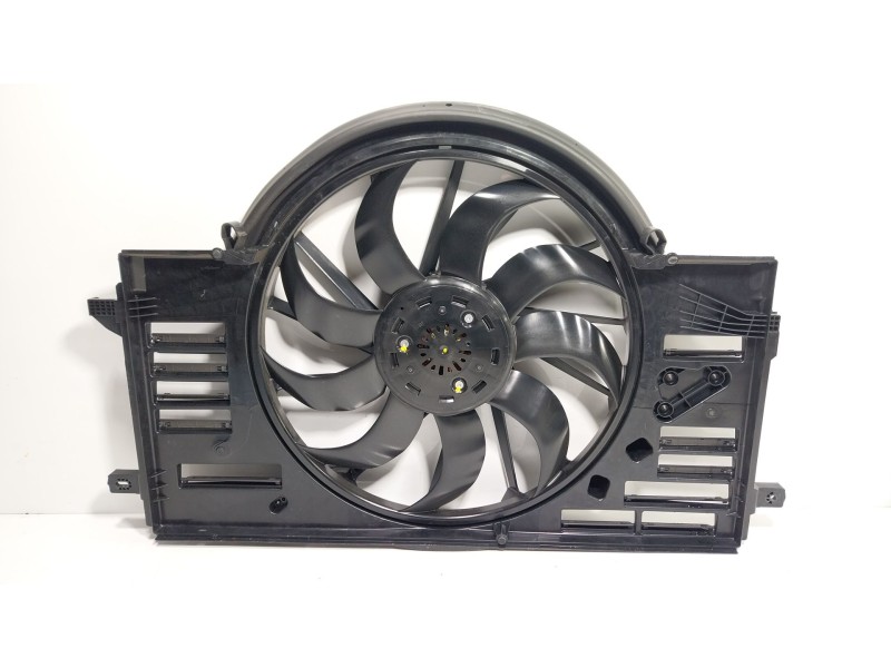 Recambio de electroventilador para volkswagen amarok (t1a, t1b) 2.0 tdi 4motion referencia OEM IAM 2HJ121203D MB3G8C607 