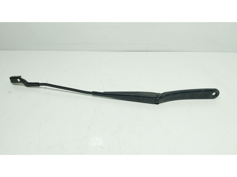 Recambio de brazo limpia delantero izquierdo para volkswagen amarok (t1a, t1b) 2.0 tdi 4motion referencia OEM IAM 2HJ955410 N1WB