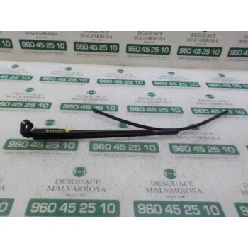 BRAZO LIMPIA DELANTERO DERECHO 