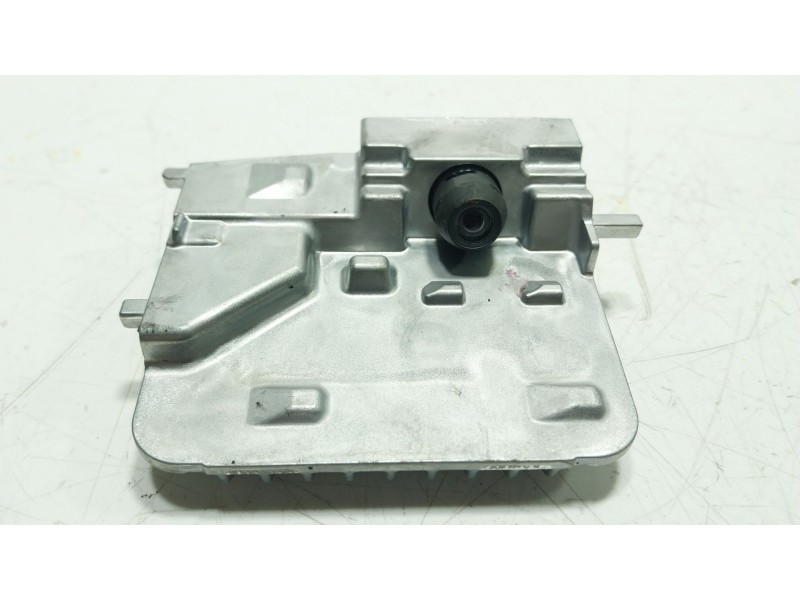Recambio de modulo electronico para toyota yaris cross (mxp_) 1.5 hybrid (mxpj10) referencia OEM IAM  8646C52530 