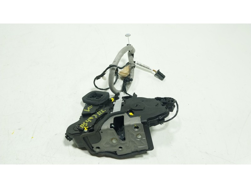 Recambio de cerradura puerta delantera izquierda para volkswagen tiguan 1.5 tsi referencia OEM IAM  571837015 