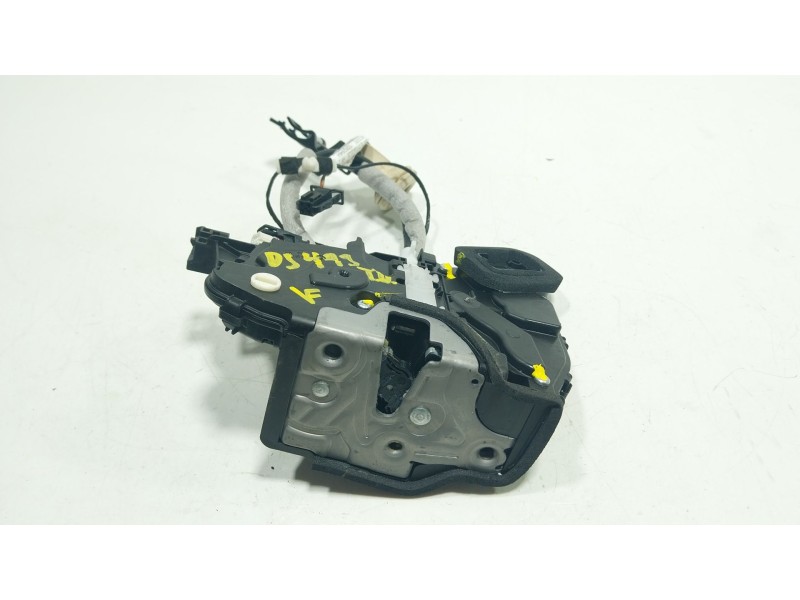 Recambio de cerradura puerta trasera derecha para volkswagen tiguan 1.5 tsi referencia OEM IAM  3J0839016A 