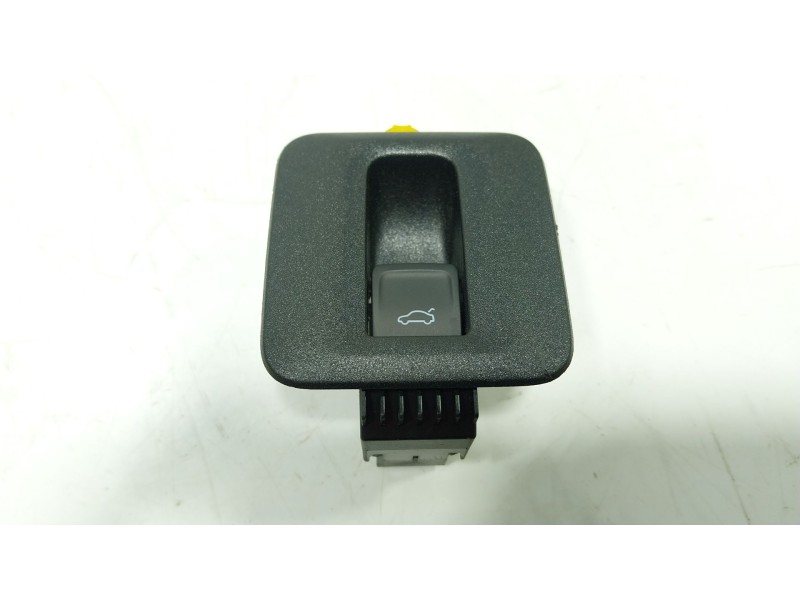 Recambio de maneta porton para volkswagen tiguan 1.5 tsi referencia OEM IAM  571868247 