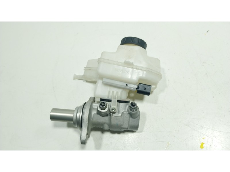 Recambio de bomba freno para volkswagen tiguan 1.5 tsi referencia OEM IAM   