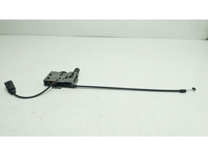 Recambio de cerradura capot para volkswagen tiguan 1.5 tsi referencia OEM IAM   