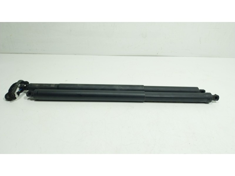 Recambio de amortiguadores maletero / porton para volkswagen tiguan 1.5 tsi referencia OEM IAM  571827522A 