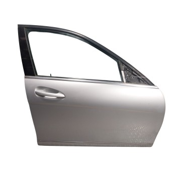 PUERTA DELANTERA DERECHA A2047200205 