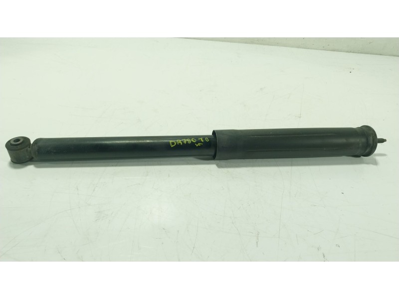 Recambio de amortiguador trasero derecho para toyota yaris (_p13_) 1.5 hybrid (nhp130_) referencia OEM IAM  485300DF21 