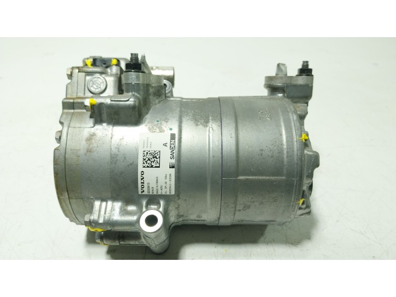 Recambio de compresor aire acondicionado para volvo xc40 (536) t4 plug-in hybrid referencia OEM IAM  32333913 