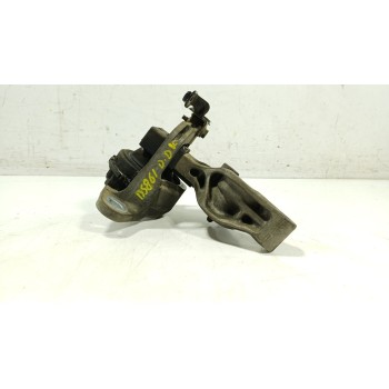 SOPORTE MOTOR DERECHO 112101360R 