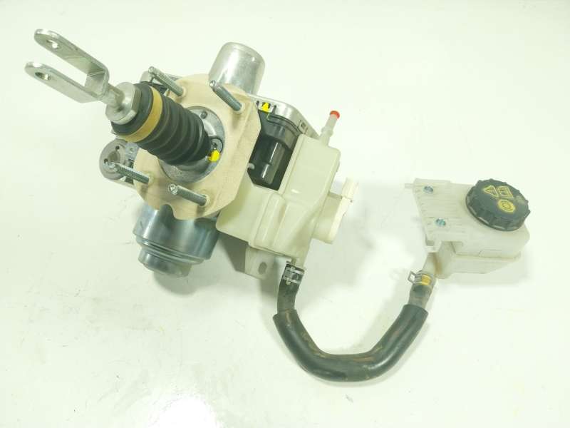 Recambio de servofreno para mazda 3 hatchback (bp) 2.0 skyactiv-g m hybrid referencia OEM IAM   
