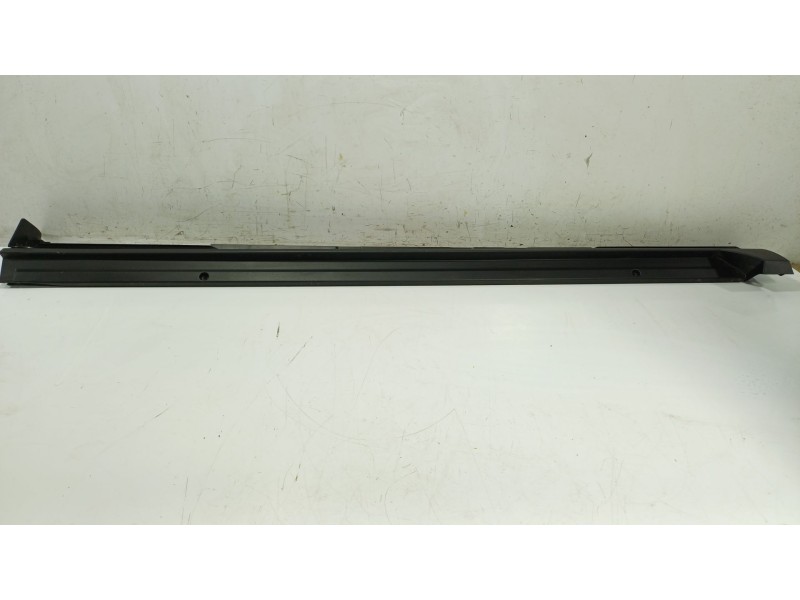 Recambio de faldon lateral para toyota yaris cross (mxp_) 1.5 hybrid (mxpj10) referencia OEM IAM  7585252120 