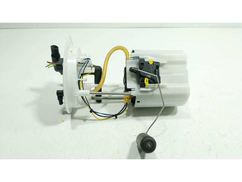 Recambio de aforador para volvo xc40 (536) t4 plug-in hybrid referencia OEM IAM  32139301 