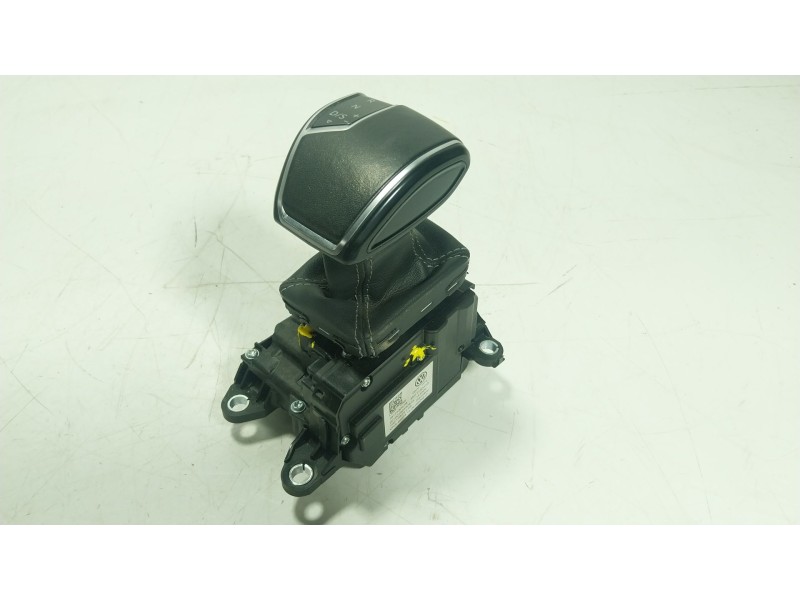 Recambio de palanca cambio para volkswagen touareg (cr7, rc8) 3.0 tdi 4motion referencia OEM IAM  4M1713041G 