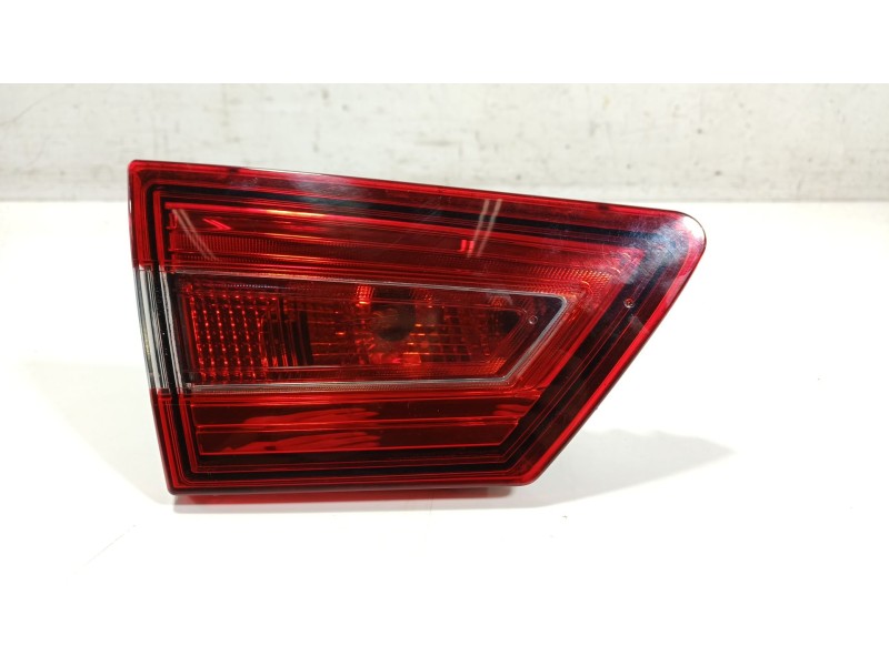 Recambio de piloto trasero izquierdo interior para renault clio iv (bh_) 1.2 16v referencia OEM IAM  265552424R 
