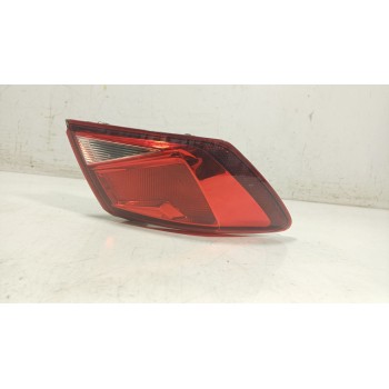 PILOTO TRASERO IZQUIERDO 5F0945095D 5F0945095D 