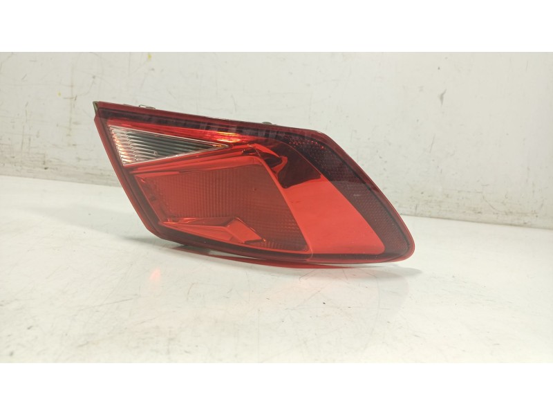 Recambio de piloto trasero izquierdo para seat leon (5f1) 1.5 tsi referencia OEM IAM  5F0945095D 