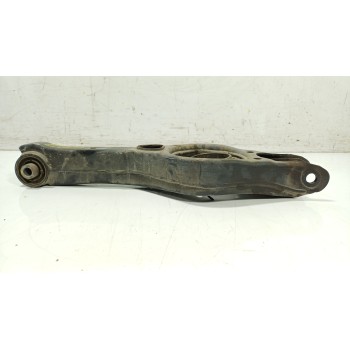 BRAZO SUSPENSION INFERIOR TRASERO DERECHO 552202Y000 