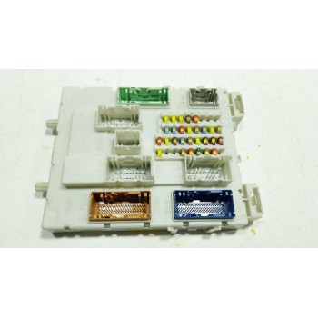 CAJA RELES / FUSIBLES 2506087 F1DT14A073PC 