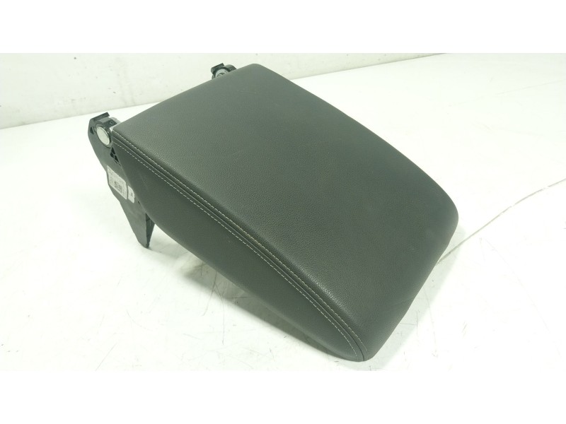 Recambio de apoyabrazos central para volkswagen touareg (cr7, rc8) 3.0 tdi 4motion referencia OEM IAM   