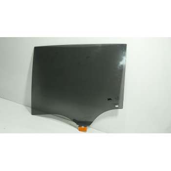 CRISTAL PUERTA TRASERO IZQUIERDO 571845025C 