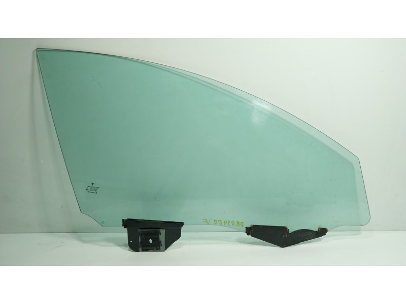 Recambio de cristal puerta delantero derecho para tesla model y ev perfomance a las 4 ruedas referencia OEM IAM   