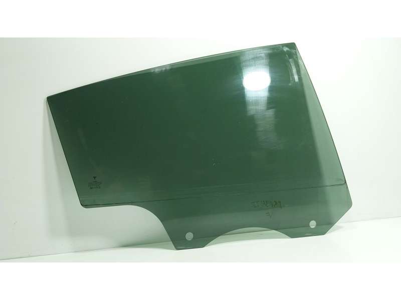 Recambio de cristal puerta trasero derecho para tesla model y ev perfomance a las 4 ruedas referencia OEM IAM   