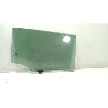 CRISTAL PUERTA TRASERO DERECHO 834213U010 