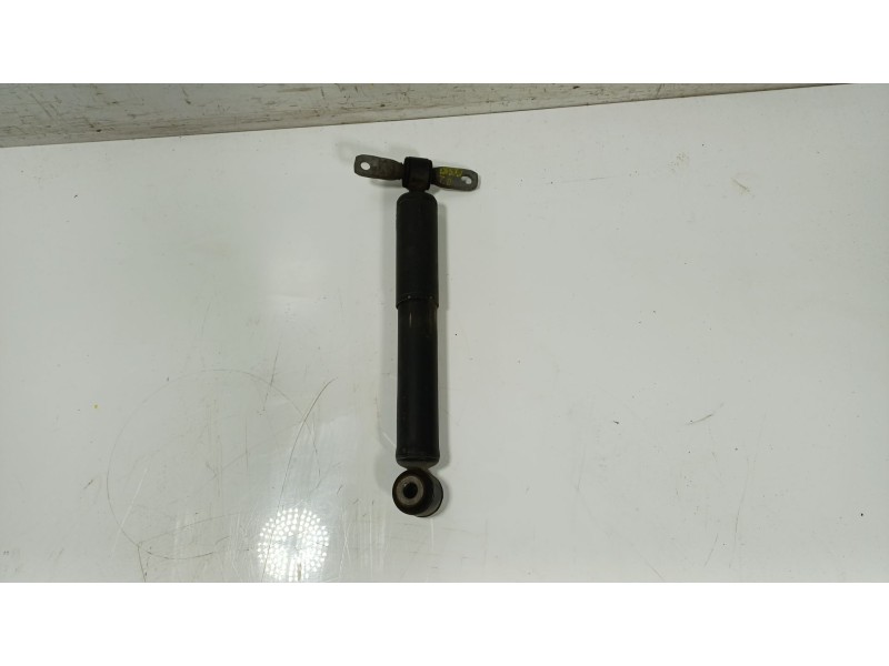 Recambio de amortiguador trasero derecho para peugeot rifter 1.5 bluehdi 130 referencia OEM IAM  9826243180 
